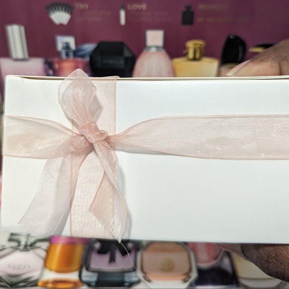 Ring & Earrings Gift set - Picture 3 of 8